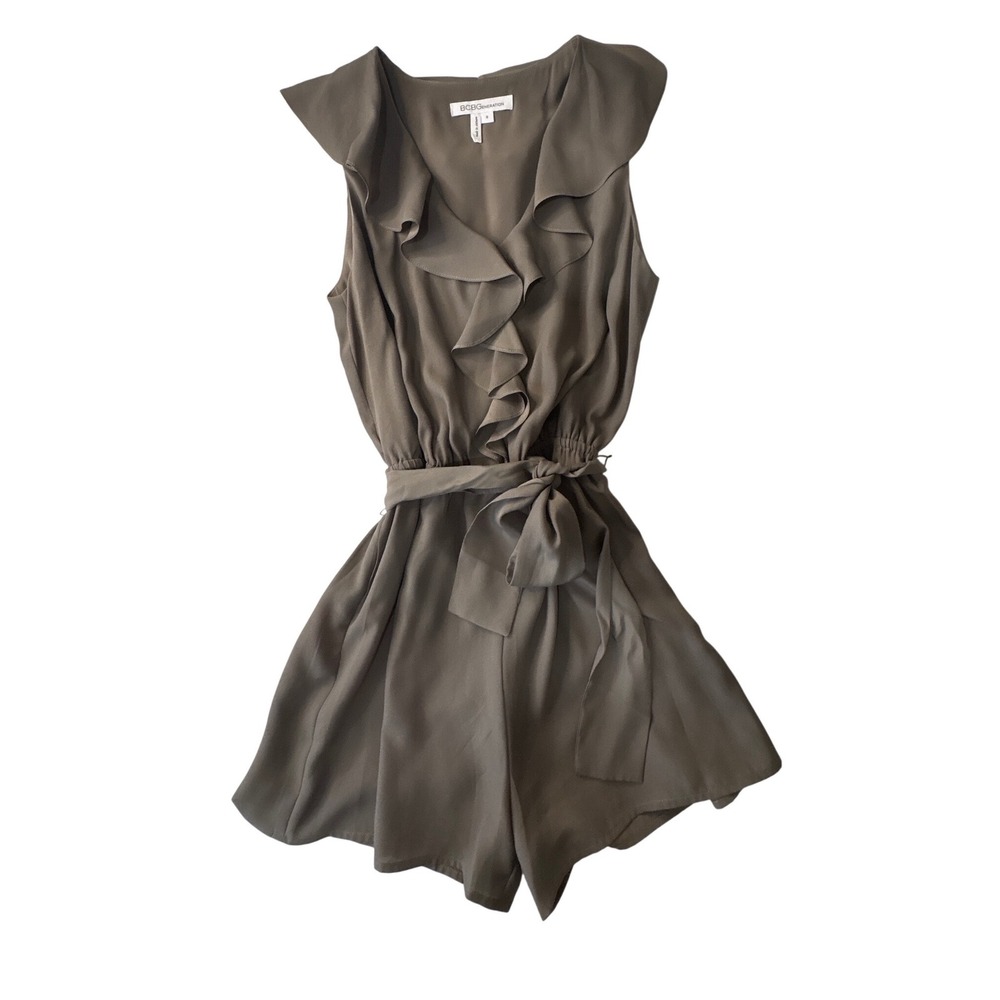 BCBGeneration Women's Ruffle V-Neck Sleeveless Romper Size S Tie Waist